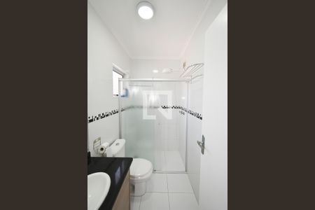 Casa à venda com 188m², 3 quartos e 4 vagas Casa à venda com 188m², 3 quartos e 4 vagasBanheiro