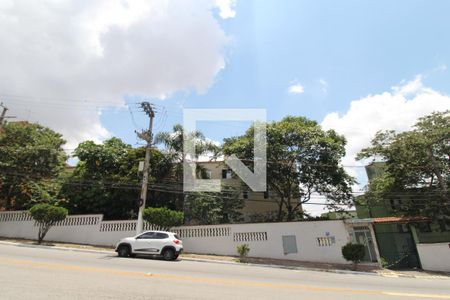 Fachada de apartamento para alugar com 3 quartos, 52m² em Conjunto Habitacional Padre Jose de Anchieta, São Paulo
