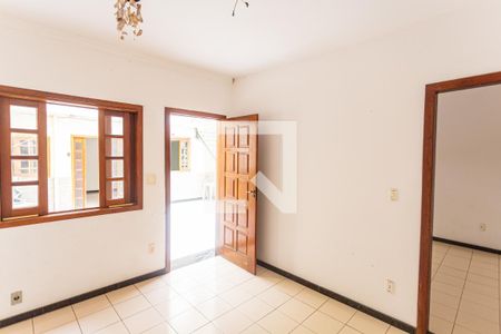 Sala 1 de casa à venda com 3 quartos, 200m² em Serra, Belo Horizonte