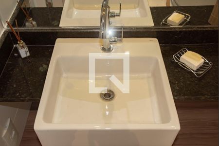 Banheiro de kitnet/studio à venda com 1 quarto, 26m² em Mirandópolis, São Paulo