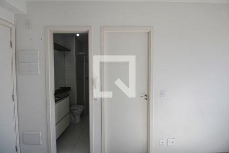 Sala/Cozinha de apartamento para alugar com 2 quartos, 35m² em Cambuci, São Paulo
