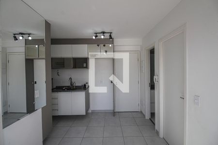 Sala/Cozinha de apartamento para alugar com 2 quartos, 35m² em Cambuci, São Paulo