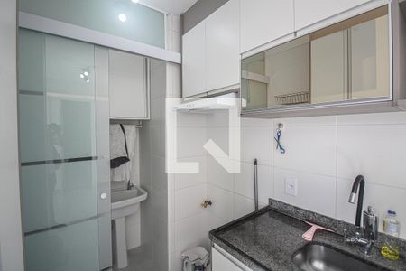 Sala/Cozinha de apartamento para alugar com 2 quartos, 35m² em Cambuci, São Paulo
