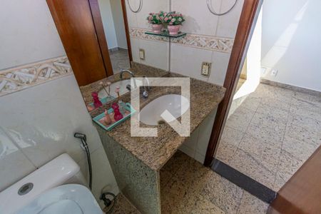 Apartamento à venda com 120m², 3 quartos e sem vaga Apartamento à venda com 120m², 3 quartos e sem vagaBanheiro da Suíte 1