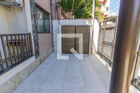 Apartamento à venda com 120m², 3 quartos e sem vaga Apartamento à venda com 120m², 3 quartos e sem vagaÁrea comum