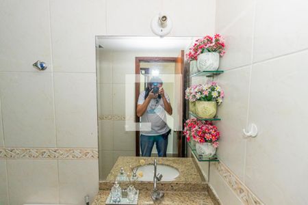 Apartamento à venda com 120m², 3 quartos e sem vaga Apartamento à venda com 120m², 3 quartos e sem vagaBanheiro