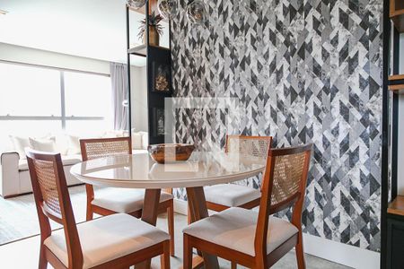 Sala de apartamento para alugar com 2 quartos, 90m² em Cidade Monções, São Paulo