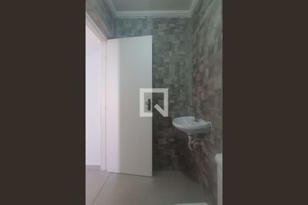 Banheiro de kitnet/studio para alugar com 1 quarto, 27m² em Vila Nova Cachoeirinha, São Paulo
