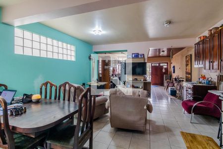 Casa à venda com 285m², 3 quartos e 6 vagasSala de jantar