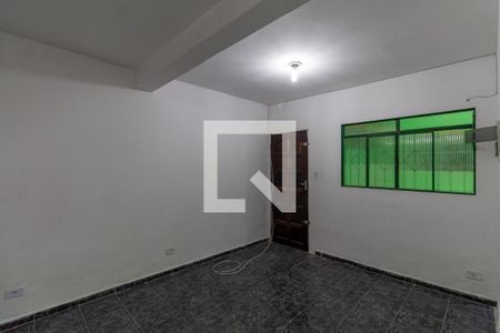 Casa para alugar com 3 quartos, 130m² em Vila Santa Teresa (zona Leste), São Paulo