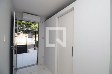 Entrada  de kitnet/studio para alugar com 1 quarto, 30m² em Nazaré, Salvador