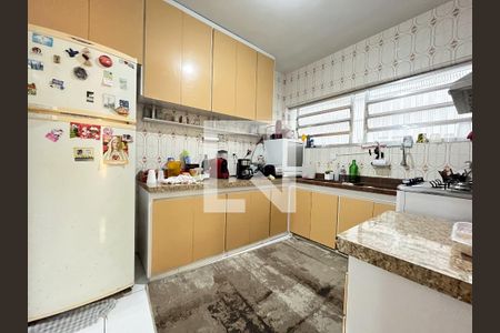 Casa à venda com 300m², 4 quartos e 5 vagasCozinha