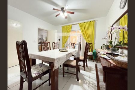 Casa à venda com 300m², 4 quartos e 5 vagasSala de Jantar