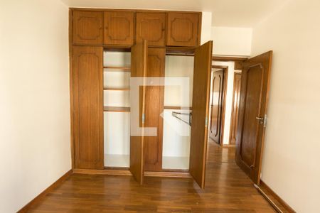 Apartamento à venda com 110m², 3 quartos e 1 vaga Apartamento à venda com 110m², 3 quartos e 1 vagaQuarto 2