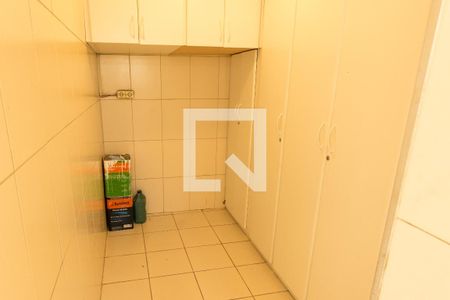 Apartamento à venda com 110m², 3 quartos e 1 vaga Apartamento à venda com 110m², 3 quartos e 1 vagaQuarto de Serviço