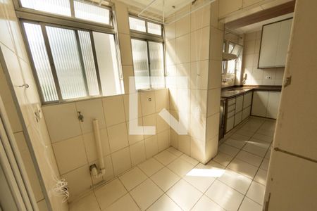Apartamento à venda com 110m², 3 quartos e 1 vaga Apartamento à venda com 110m², 3 quartos e 1 vagaÁrea de Serviço