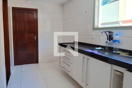 Casa à venda com 138m², 3 quartos e 2 vagasCozinha