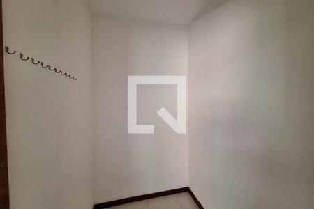 Casa à venda com 138m², 3 quartos e 2 vagasDespensa