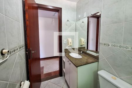 Casa à venda com 138m², 3 quartos e 2 vagasBanheiro Social