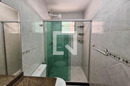 Casa à venda com 138m², 3 quartos e 2 vagasBanheiro Social