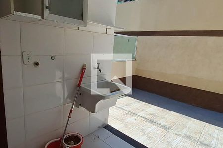 Casa à venda com 138m², 3 quartos e 2 vagasÁrea de Serviço