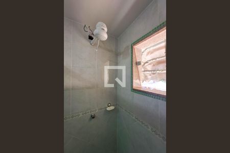 Casa à venda com 138m², 3 quartos e 2 vagasBanheiro Social