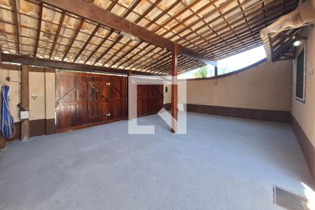 Casa à venda com 138m², 3 quartos e 2 vagasQuintal