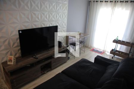 Sala de apartamento para alugar com 2 quartos, 50m² em Padroeira, Osasco