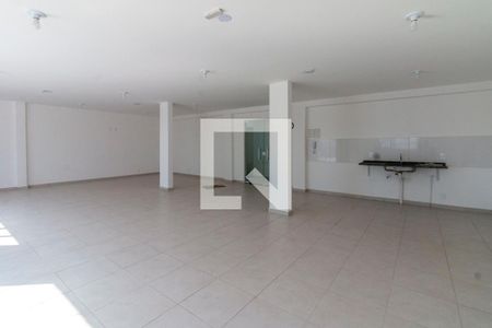 Apartamento à venda com 37m², 2 quartos e sem vagaÁrea comum 