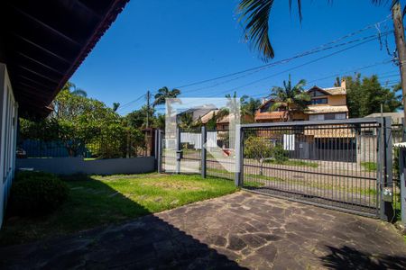 Casa à venda com 259m², 4 quartos e 5 vagasQuintal