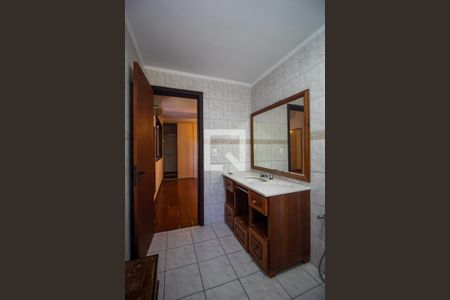 Casa à venda com 259m², 4 quartos e 5 vagasBanheiro