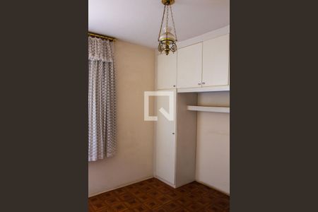 Quarto  de apartamento à venda com 1 quarto, 58m² em Conceicao, Campinas