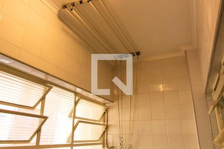 Apartamento à venda com 58m², 1 quarto e sem vagaÁrea de Serviço