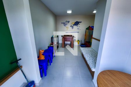 Apartamento para alugar com 64m², 2 quartos e 1 vagaÁrea comum - Sala de Jogos