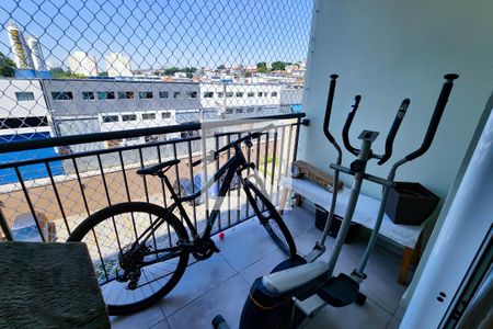 Apartamento para alugar com 64m², 2 quartos e 1 vagaVaranda