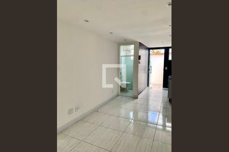Sala de apartamento para alugar com 1 quarto, 30m² em Maria da Graça, Rio de Janeiro