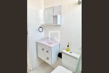 Apartamento para alugar com 30m², 1 quarto e sem vagaBanheiro