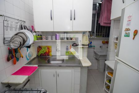 Apartamento à venda com 70m², 2 quartos e sem vagaCozinha - Armários