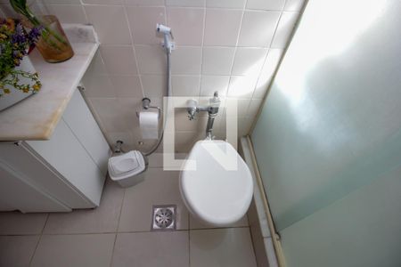 Apartamento à venda com 70m², 2 quartos e sem vagaBanheiro Social