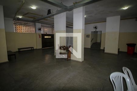 Apartamento à venda com 70m², 2 quartos e sem vagaÁrea comum - Salão de festas