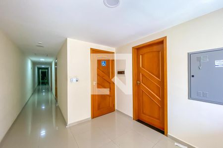 Apartamento à venda com 122m², 2 quartos e 1 vaga Apartamento à venda com 122m², 2 quartos e 1 vagaÁrea Comum