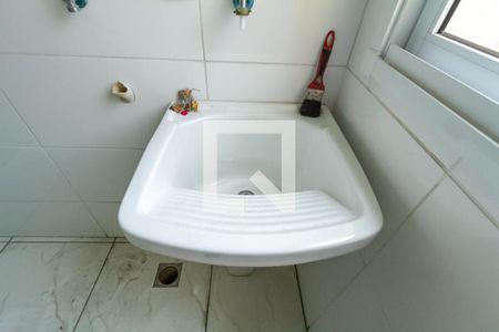 Apartamento à venda com 122m², 2 quartos e 1 vaga Apartamento à venda com 122m², 2 quartos e 1 vagaÁrea de Serviço