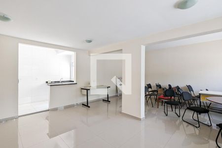 Apartamento à venda com 168m², 3 quartos e 1 vaga Apartamento à venda com 168m², 3 quartos e 1 vagaSalão de festas