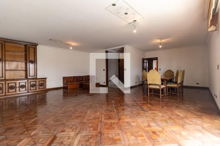 Sala 2 de casa à venda com 3 quartos, 500m² em Bosque da Saúde, São Paulo