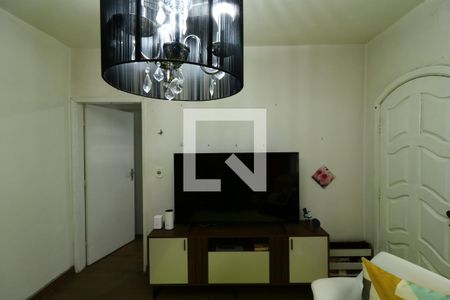 Sala de casa à venda com 2 quartos, 148m² em Vila Vitoria, Santo André