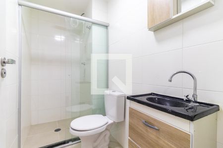 Banheiro de kitnet/studio para alugar com 1 quarto, 38m² em Jardim Prudência, São Paulo