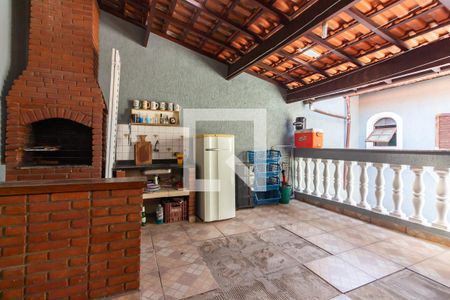 Casa à venda com 180m², 4 quartos e 2 vagasÁrea Gourmet