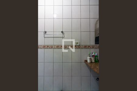 Casa à venda com 180m², 4 quartos e 2 vagasBanheiro da Suíte