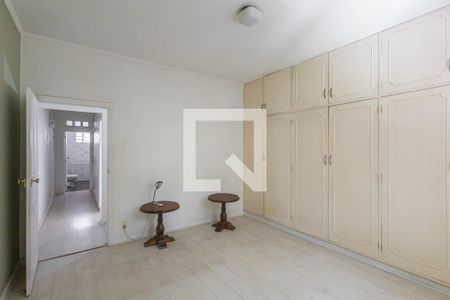 Quarto 1 de casa à venda com 2 quartos, 133m² em Pinheiros, São Paulo