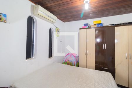 Quarto  de casa à venda com 2 quartos, 150m² em Harmonia, Canoas